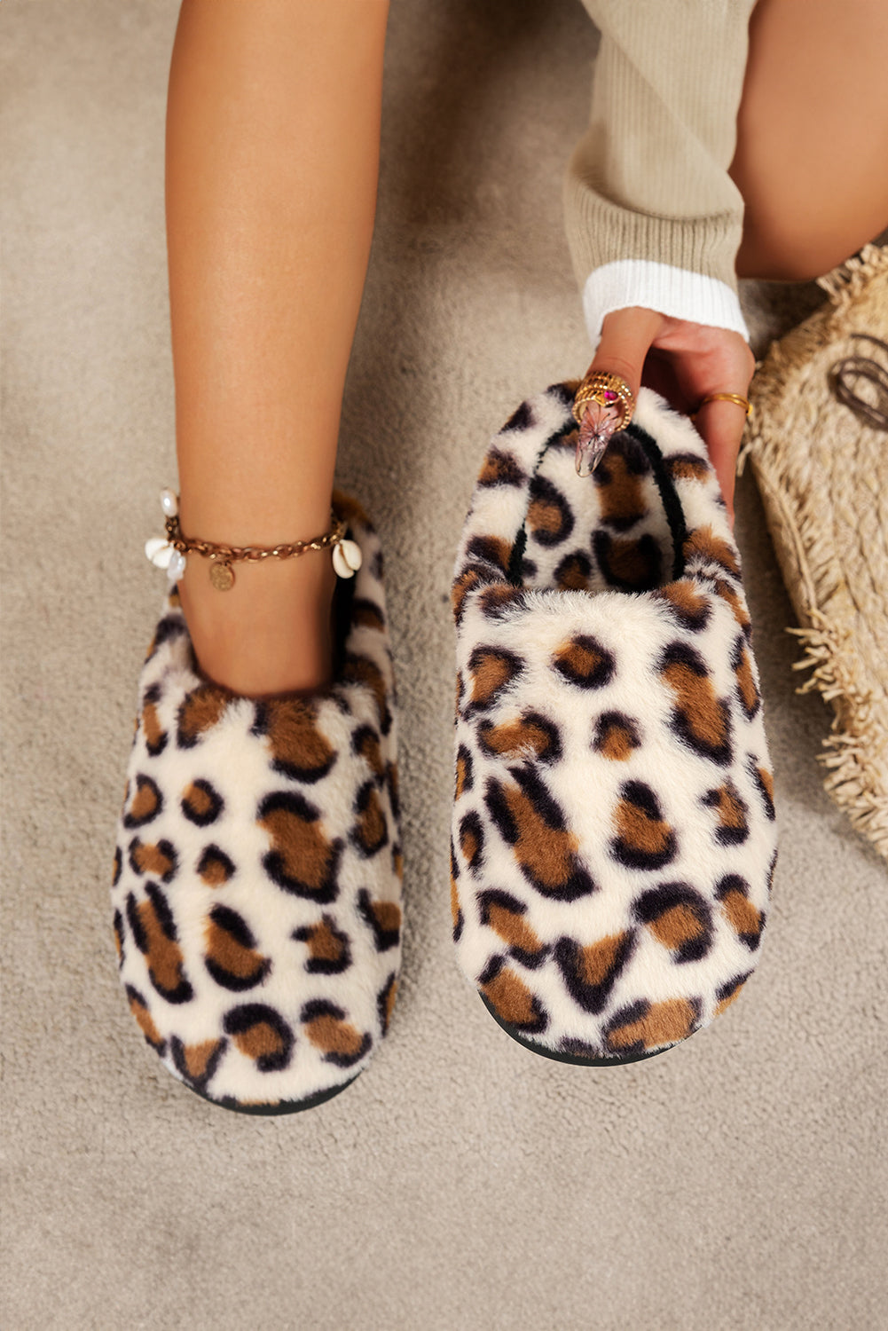 Coffee Leopard Print Plush Winter Slippers